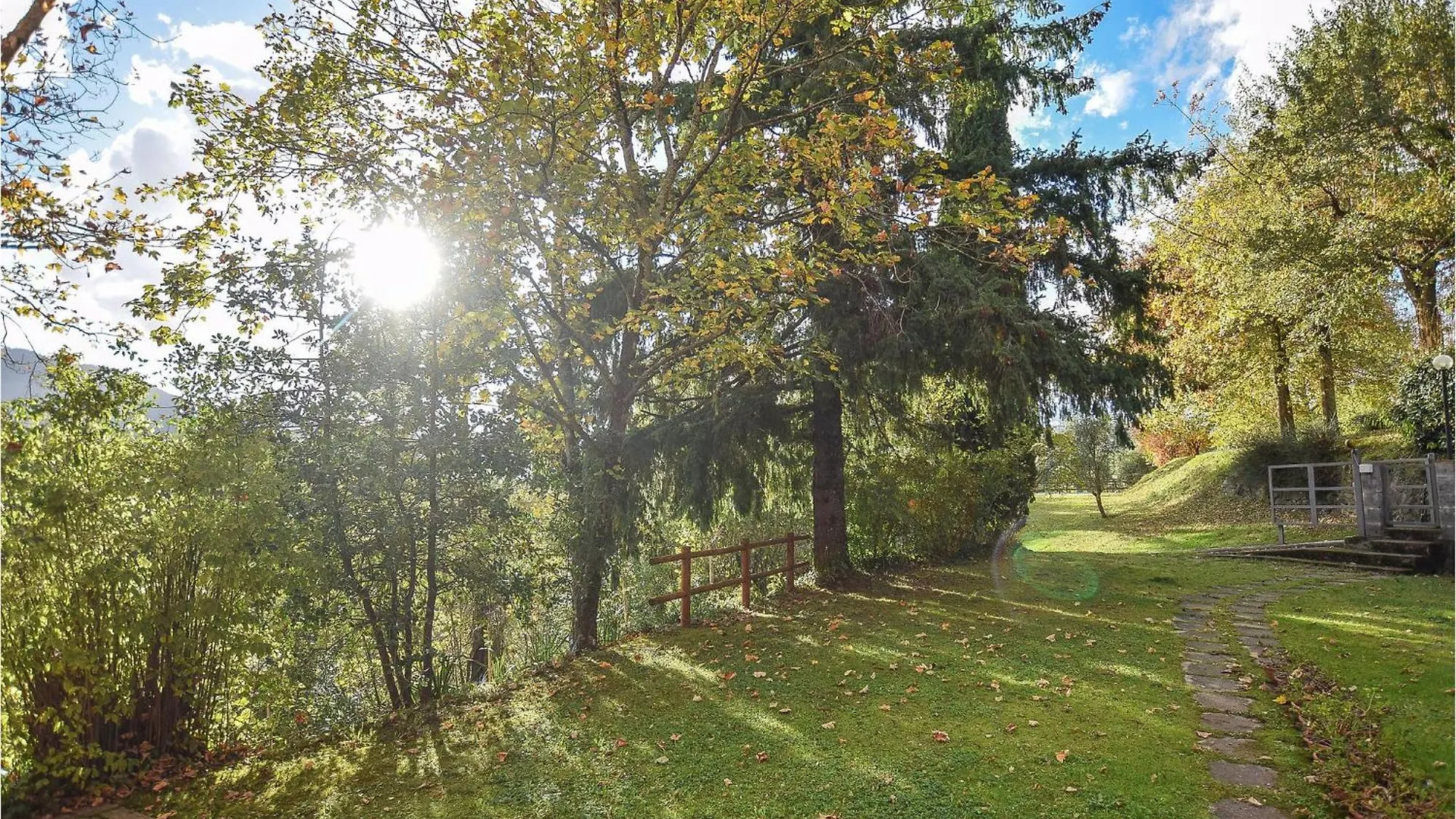 Beautiful Apartment In Barga With Kitchenette